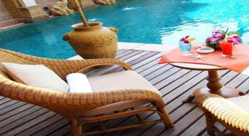 Sarita Chalet & Spa Hotel - Sha Extra Plus Jomtien Beach Extérieur photo